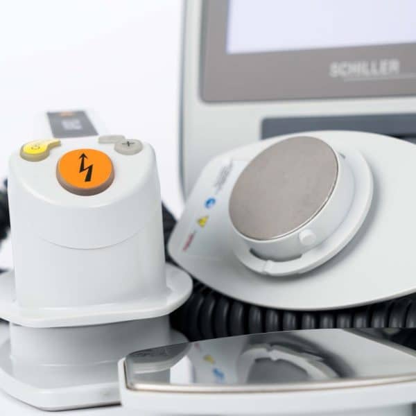 Monitor Desfibrilador DEFIGARD HD-7 SCHILLER3 Monitor Desfibrilador DEFIGARD HD-7 SCHILLER3