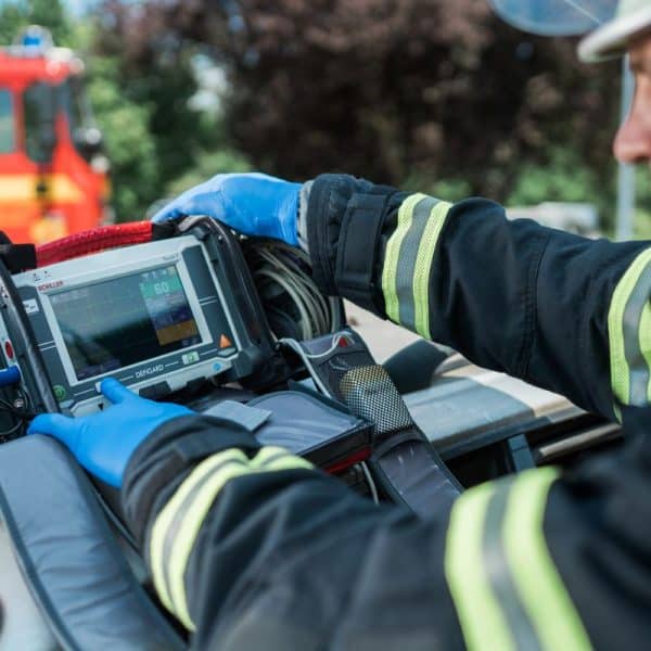 Monitor Desfibrilador DEFIGARD TOUCH 7 SCHILLER 3 Monitor Desfibrilador DEFIGARD TOUCH 7 SCHILLER 3